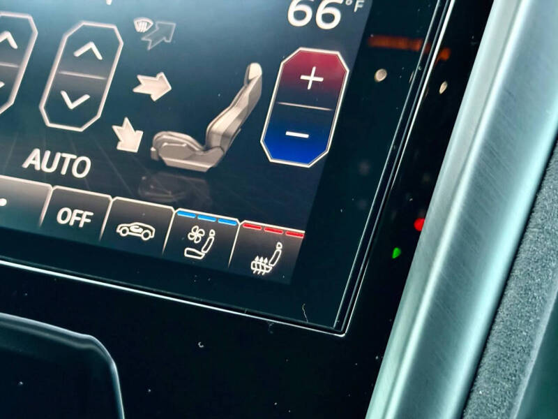 2024 Lamborghini Urus S