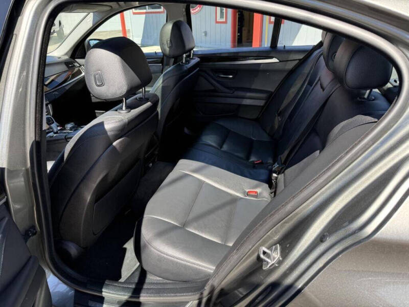 2014 BMW 5 Series 528i