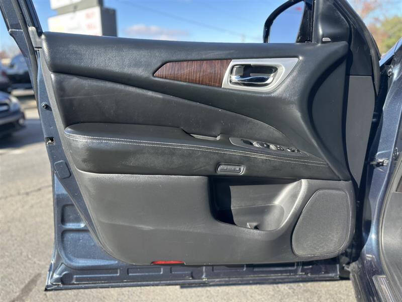 2015 Nissan Pathfinder SL