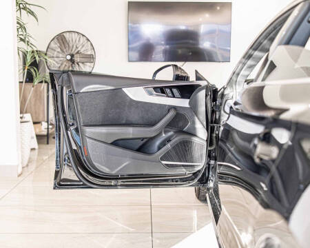 2024 Audi A5 Sportback quattro S line Prestige 45 TFSI