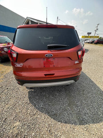2019 Ford Escape SEL