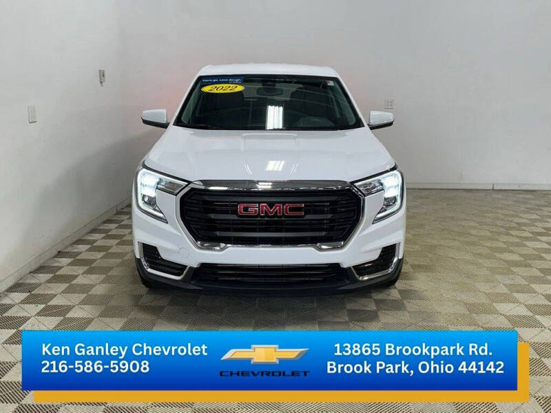 2022 GMC Terrain SLE