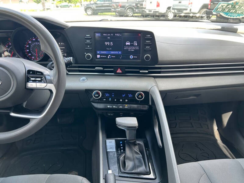 2021 Hyundai Elantra