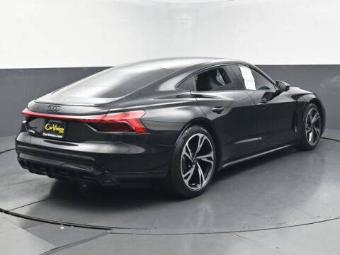 2022 Audi e-tron GT quattro Premium Plus