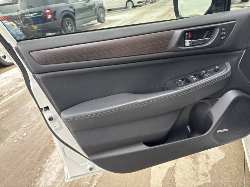 2017 Subaru Legacy 2.5i Limited