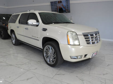 2007 Cadillac Escalade ESV for sale at Dealer One Auto Credit in Oklahoma City OK
