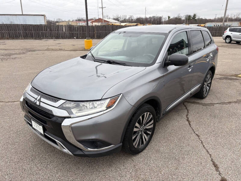 2019 Mitsubishi Outlander ES