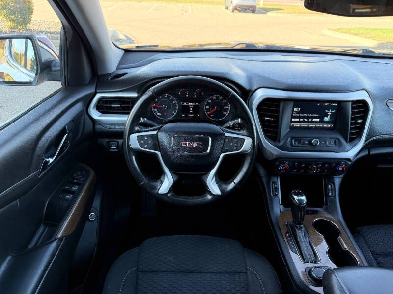 2019 GMC Acadia SLE-2