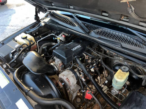 2000 Chevrolet Silverado 1500 LS