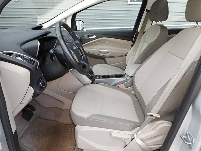 2013 Ford C-MAX Hybrid SE