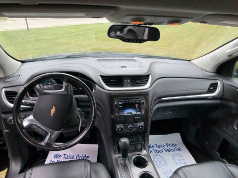 2017 Chevrolet Traverse LT