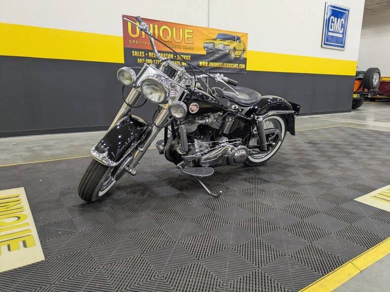 1958 Harley-Davidson DUO GLIDE