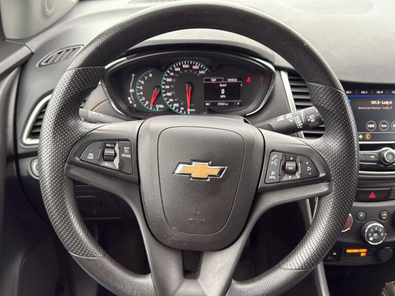 2022 Chevrolet Trax LS