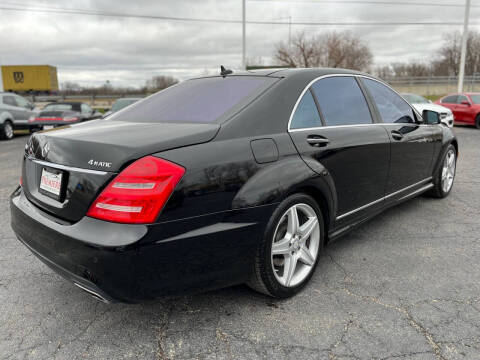 2011 Mercedes-Benz S-Class S 550 4MATIC
