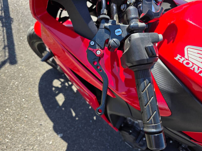 2015 Honda CBR650F