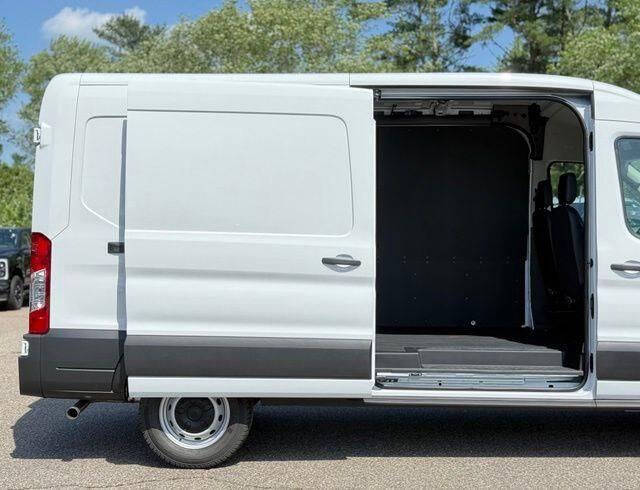 2026 Ford Transit 250