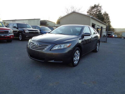 2009 Toyota Camry Hybrid for sale at Supermax Autos in Strasburg VA