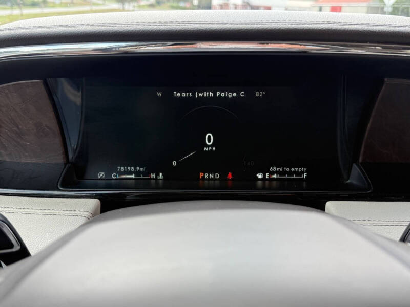 2018 Lincoln Navigator Select