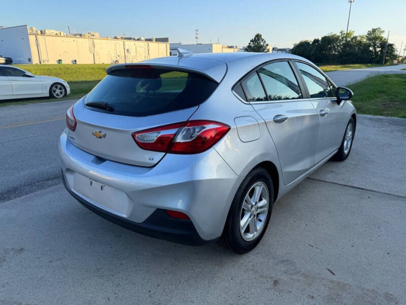 2017 Chevrolet Cruze LT Auto