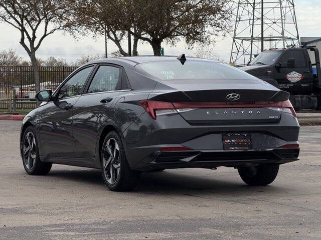 2023 Hyundai Elantra
