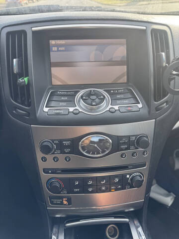 2011 Infiniti G25 Sedan