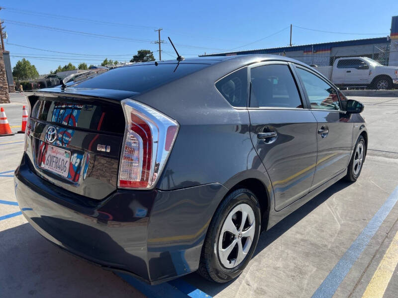 2012 Toyota Prius Three