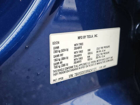 2024 Tesla Model Y Long Range