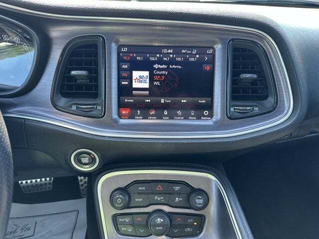 2018 Dodge Challenger SXT Plus