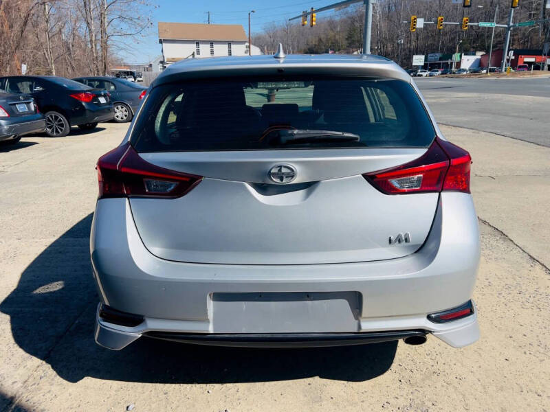 2016 Scion iM