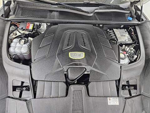 2020 Porsche Cayenne E-Hybrid