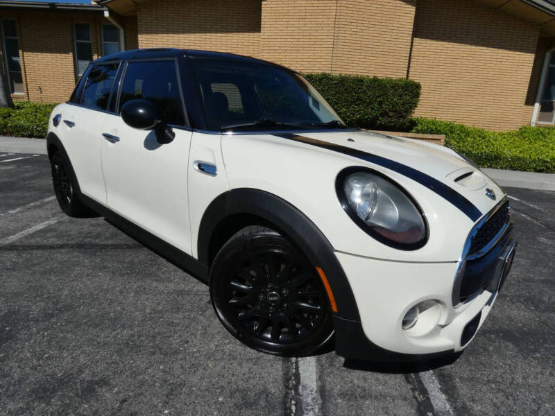 2017 MINI Hardtop 4 Door Cooper S