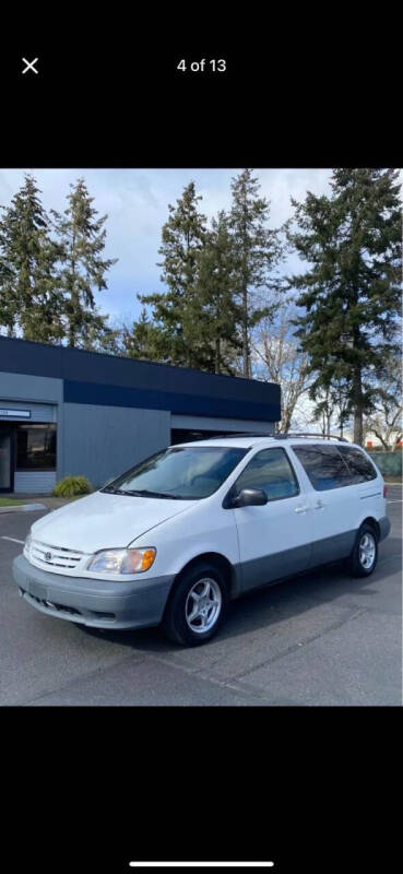 2001 Toyota Sienna