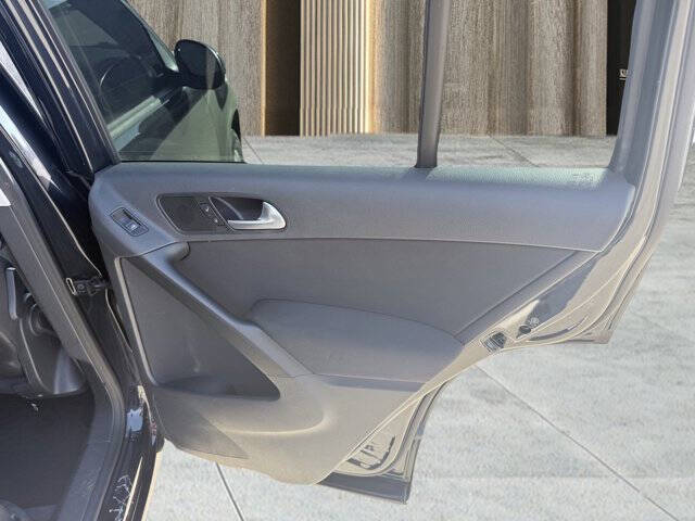 2011 Volkswagen Tiguan S