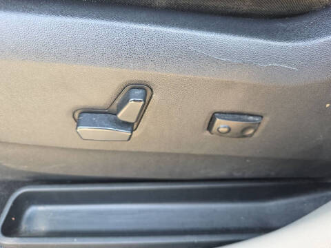 2016 Chrysler Town and Country Touring