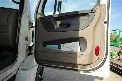 2015 Freightliner Cascadia