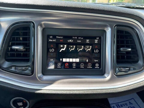 2020 Dodge Challenger SXT