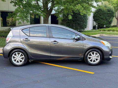 2012 Toyota Prius c Three