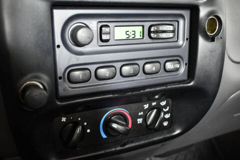 2003 Mazda Truck B2300