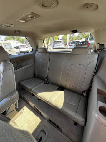 2016 GMC Acadia Denali