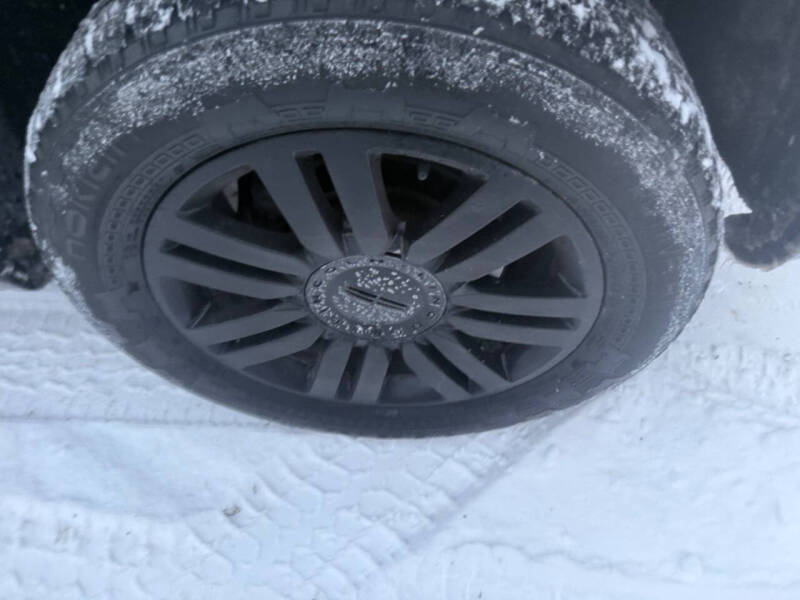 2011 Lincoln Navigator L