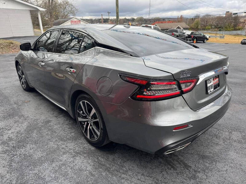 2023 Nissan Maxima 3.5 SV