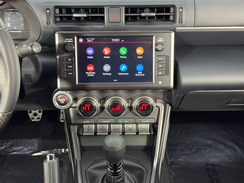 2024 Toyota GR86 Premium