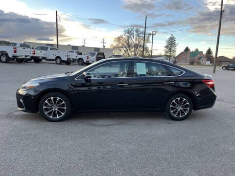 2016 Toyota Avalon XLE