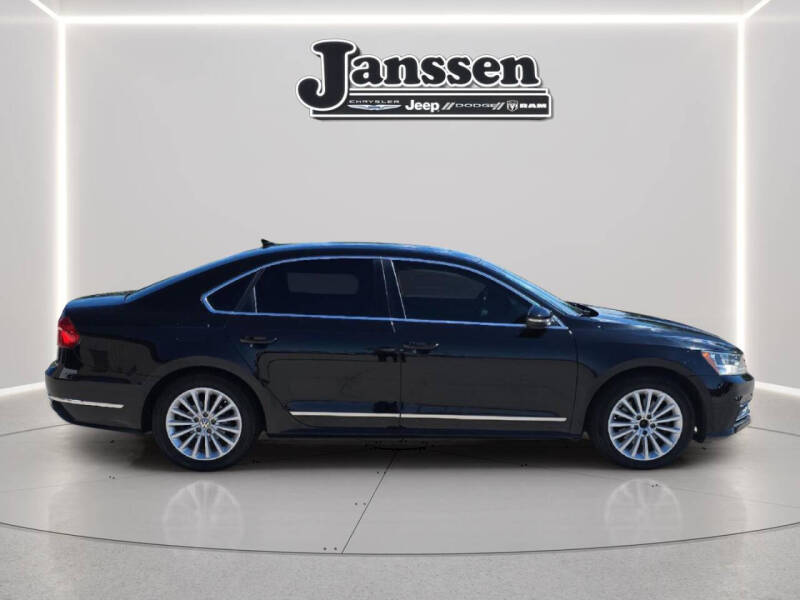 2016 Volkswagen Passat