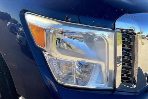 2018 Nissan Titan SV