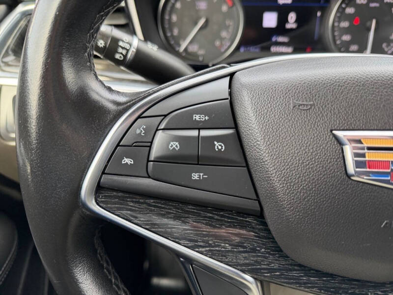 2021 Cadillac XT5 Premium Luxury