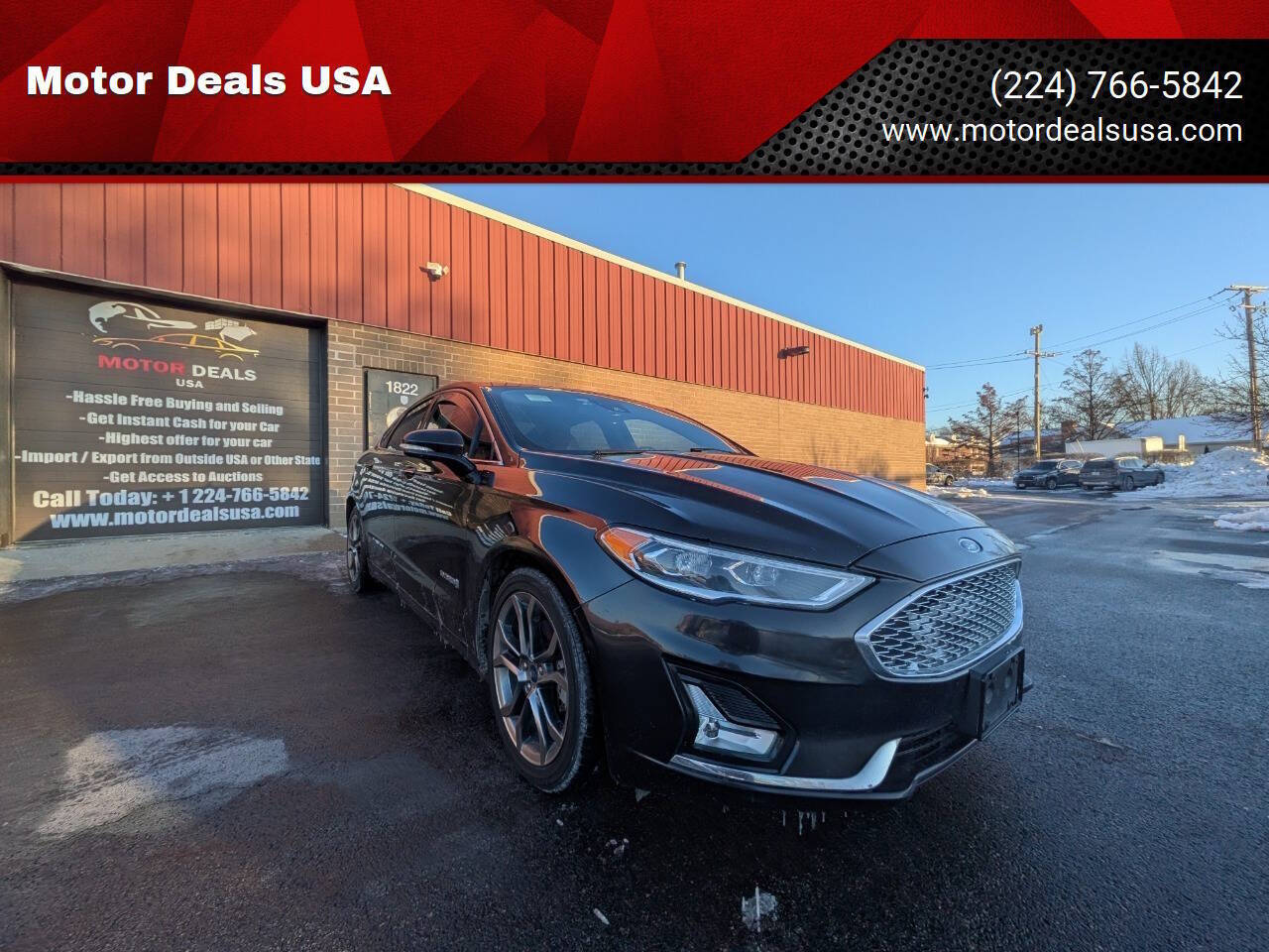 2019 Ford Fusion Hybrid Titanium 4dr Sedan's photo