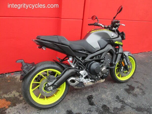 2018 Yamaha MT-09