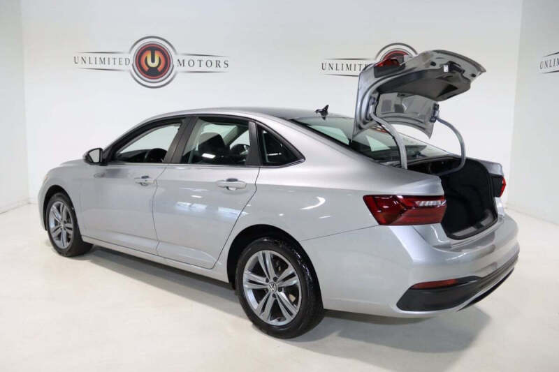 2024 Volkswagen Jetta SE