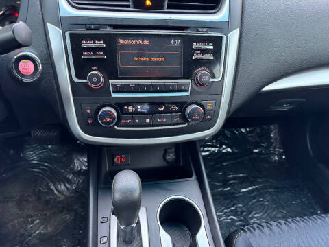 2017 Nissan Altima 2.5 SV